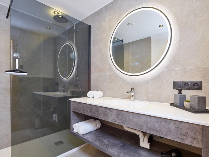 Bathroom 4, Hotel Alt Vent Tyrol, Imst