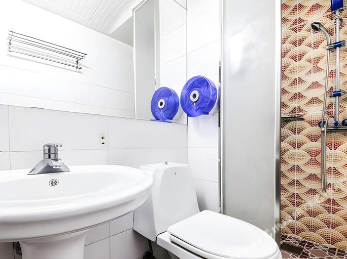 Bathroom 4, Incheon(Ganghwado) W, Ganghwa