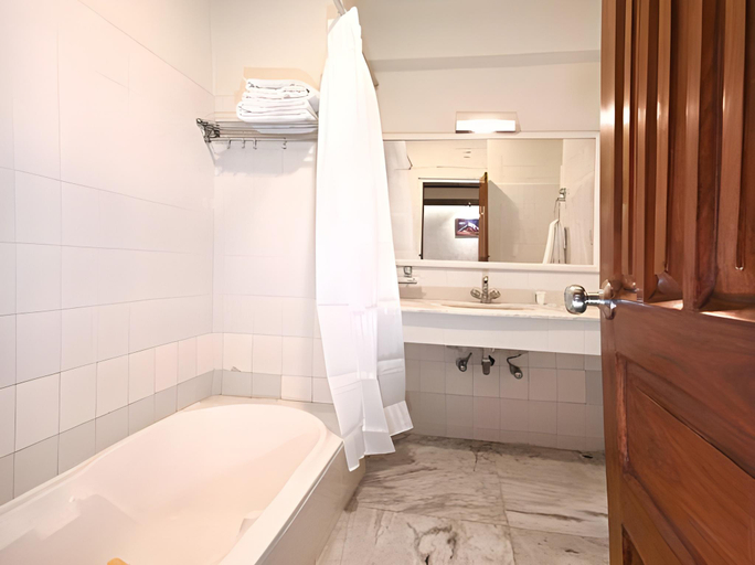 Bathroom 4, Hotel Nirvana Garden, Bagmati
