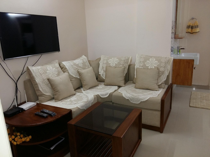 Others 5, Fullly Furnished Two BHK A/c Luxury Apartment, Ernakulam