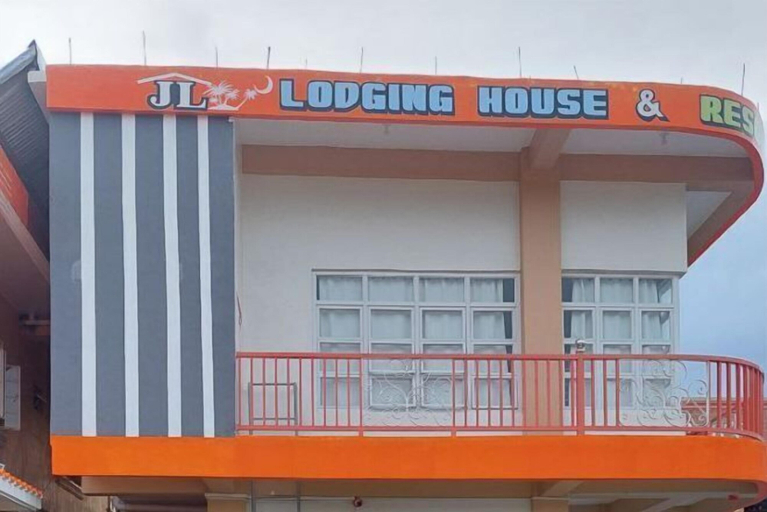 Exterior & Views 2, RedDoorz @ JL Lodging House and Cafe Irosin, Irosin