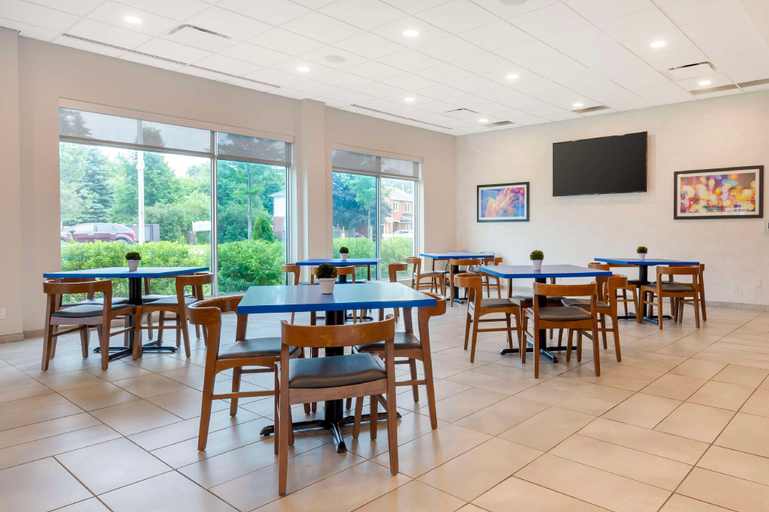 Food & Drinks 5, GLō Best Western Kanata Ottawa West, Ottawa