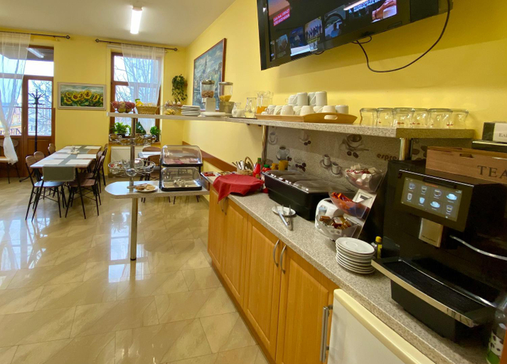 Food & Drinks 4, Hotel U Radnice, Louny