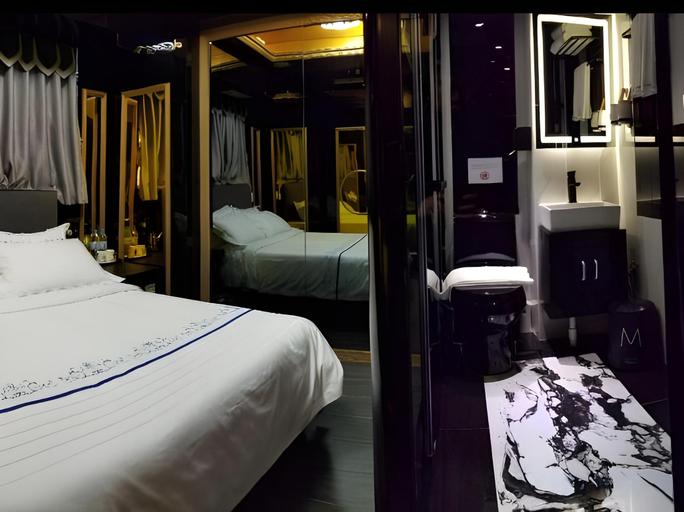 Bedroom 3, Star City Hotel, Kowloon