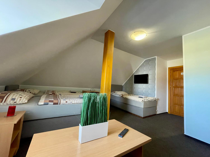 Bedroom 2, Hotel Aldo, Olomouc