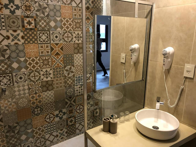 Bathroom, Cristobal Hotel Boutique, Concordia