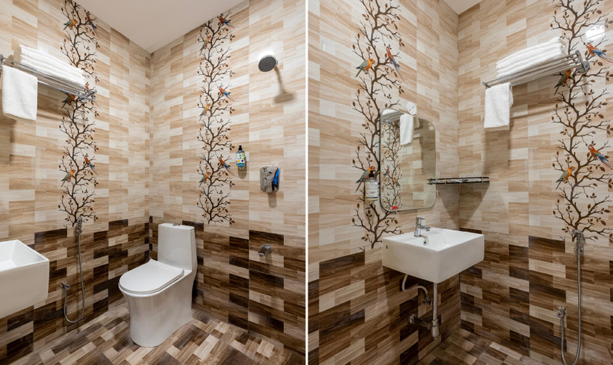 Bathroom 4, Treebo Royal Plaza,700 Mts From Promenade Beach, Puducherry