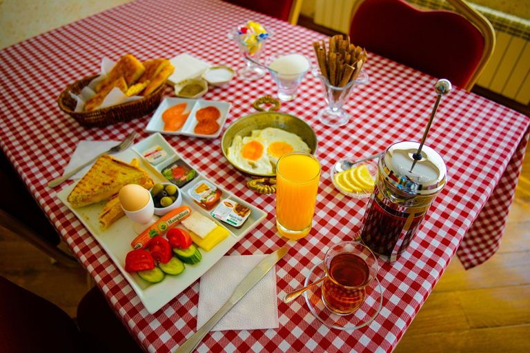 Food & Drinks 5, Anatolia Hotel Baku, Baku
