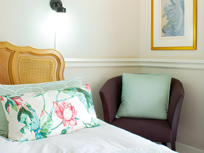 Bedroom 3, Roseland House, eThekwini