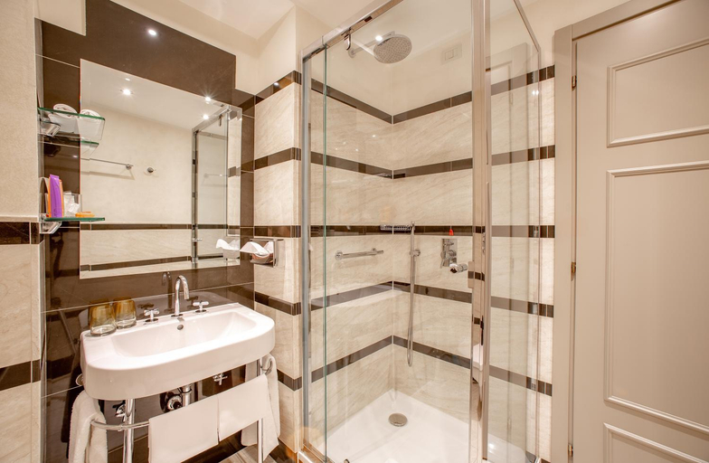 Bathroom 5, Hotel Villa Flori, Como