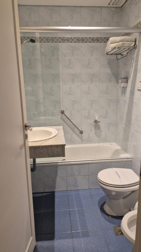 Bathroom 5, Lafayette, Distrito Federal