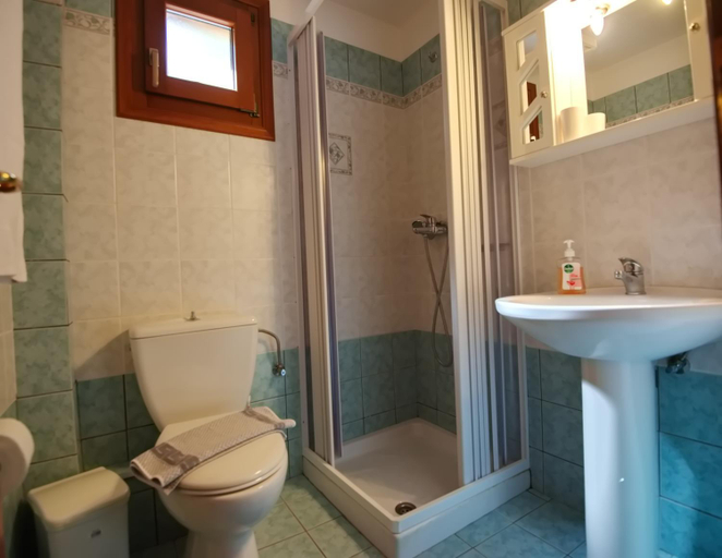 Bathroom, Kamelia Villas, Thessaly