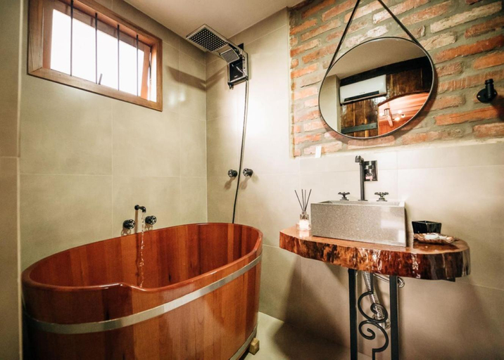 Bathroom 4, Pipas Terroir & Domos Perlage - Experiencias Unicas no Vale dos Vinhedos, Bento Gonçalves