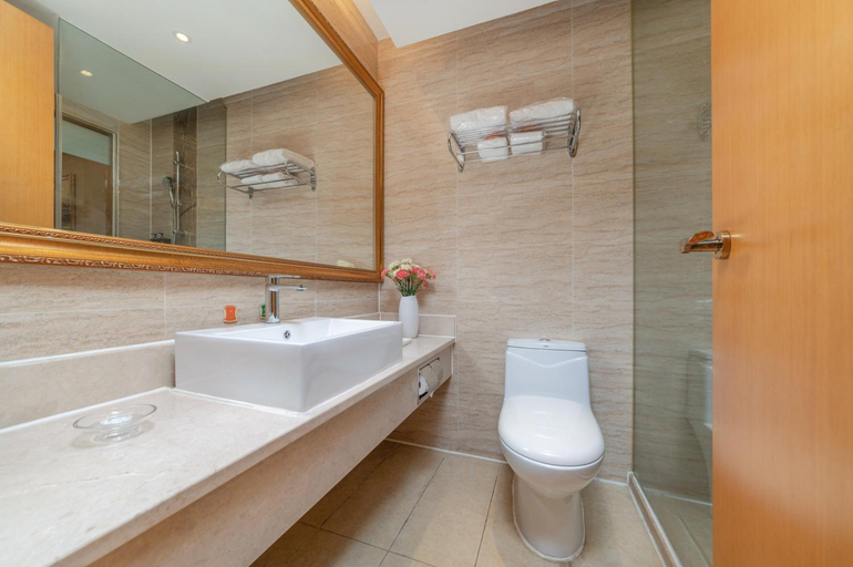 Bathroom 4, Vienna Hotel Shenzhen Yongfu Subway Station Branch, Shenzhen
