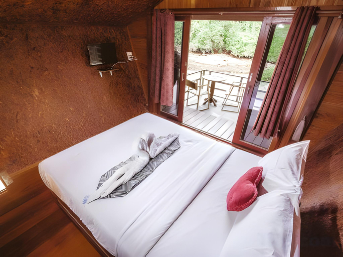 Bedroom 2, River View Resort At Chaewlan, Ban Ta Khun