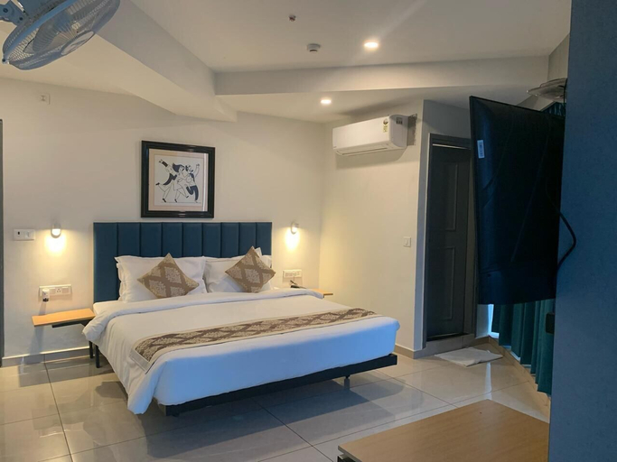 Bedroom 3, Pam Inn Hotel Vadodara, Vadodara