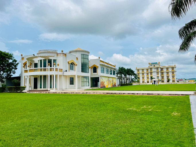 Others 3, White House Resort , Jhalawar