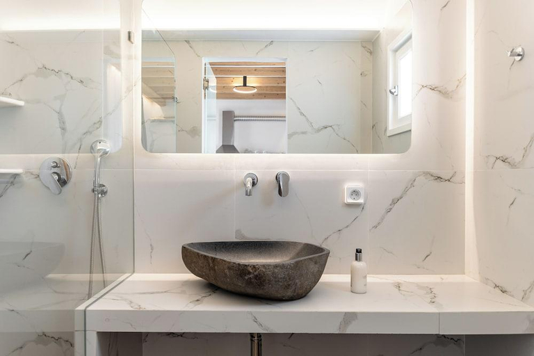 Bathroom 3, Birikos Hotel and Suites, South Aegean
