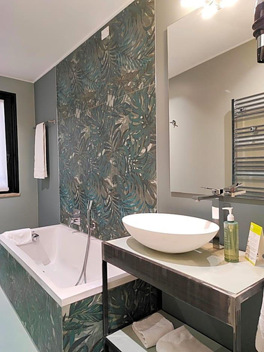 Bathroom 3, Alfred Hotels Monaco - ex Forum - Hôtel rénové, Alpes-Maritimes