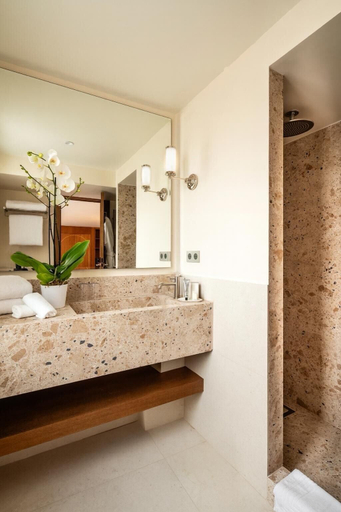 Bathroom 4, Villa Madame, Paris