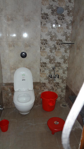 Bathroom 4, Anand PG hostel, Nagpur