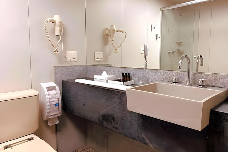 Bathroom 5, Ouro Minas Hotel Belo Horizonte, Dolce by Wyndham, Belo Horizonte