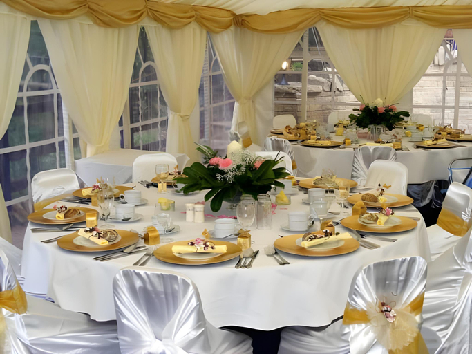 Food & Drinks 5, Grimscote Manor Hotel, Warwickshire