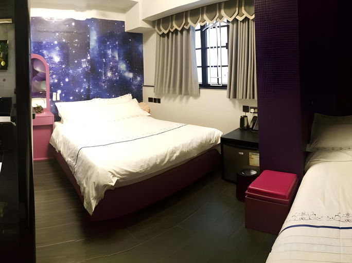 Bedroom 4, Star City Hotel, Kowloon