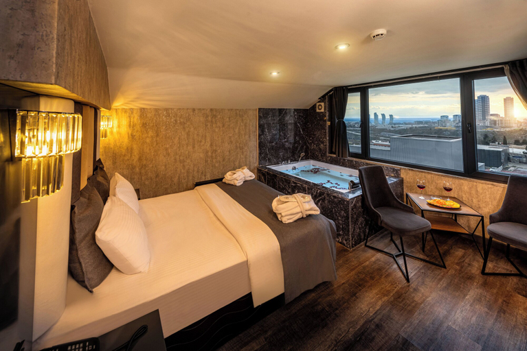 Room 2, Golden Dream Otel, Pendik