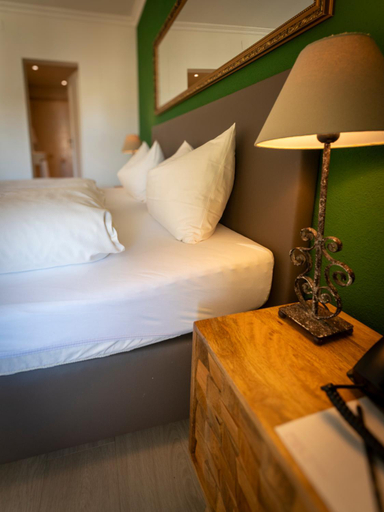 Bedroom 3, Hotel Europa, Maloja