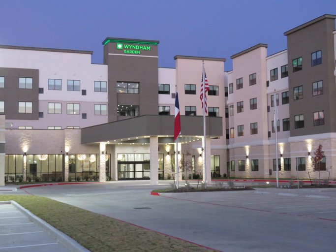 Exterior & Views 2, Wyndham Garden College Station, Brazos