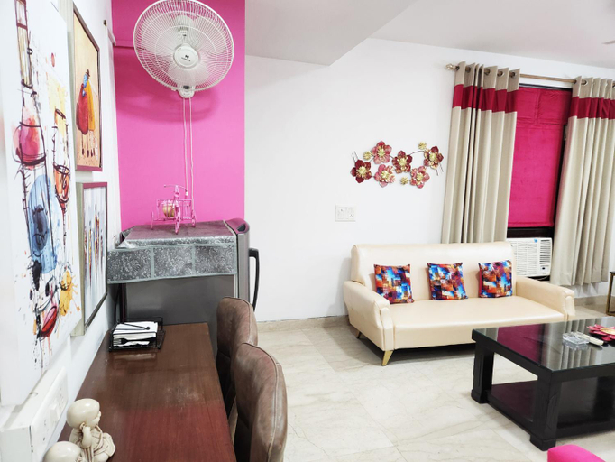 Bedroom, Spacious 1BHK Prime Location with 2 restrooms 5, Delhi