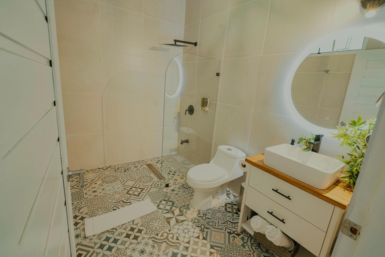 Bathroom 3, Hotel Mono Azul, Aguirre