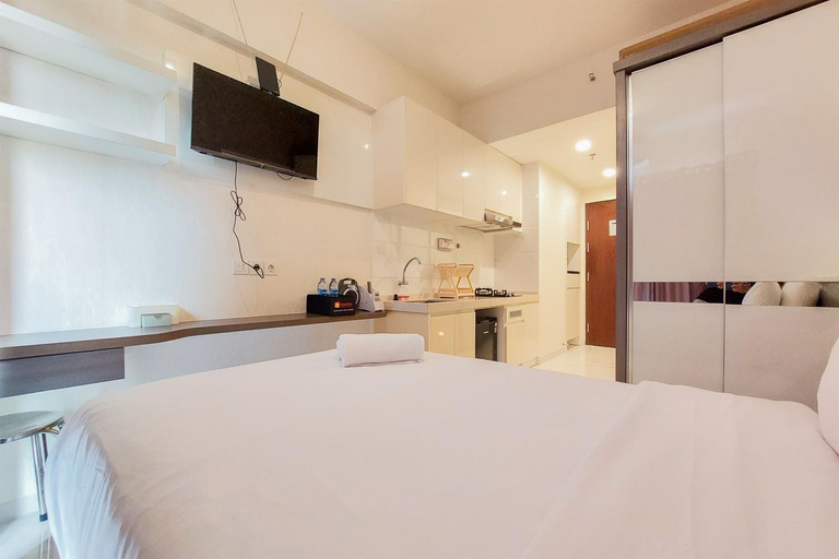 Others 2, Homey Stay Studio at Sky House BSD By Travelio, Tangerang Selatan