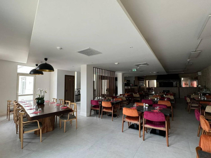 Food & Drinks 3, Hotel Restaurant La Paillote, Gironde