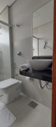 Bathroom, Hotel dos Lagos, Alfenas