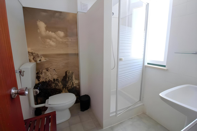 Bathroom 5, WOT Sarrazola Soul, Sintra