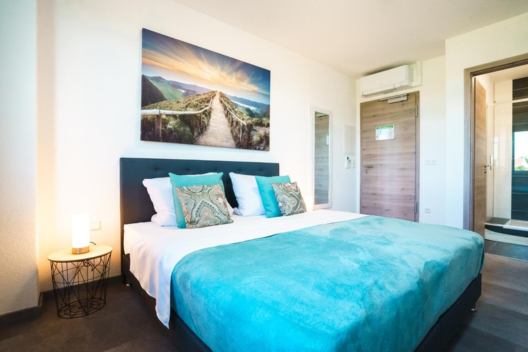 Bedroom 4, Hotel am Schafbaum, Heilbronn