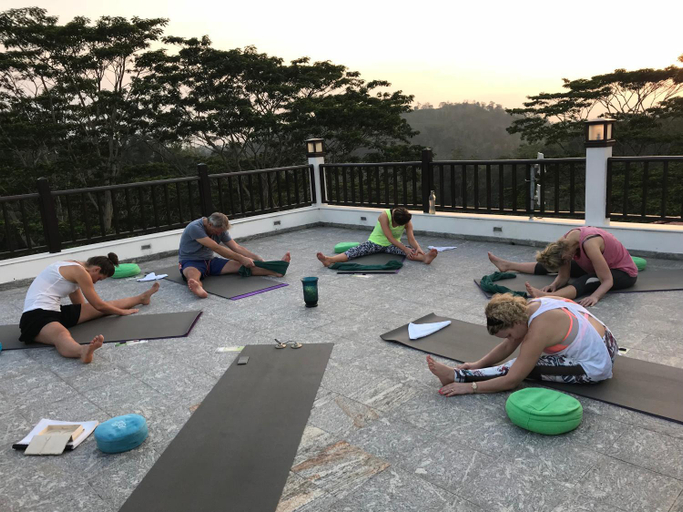 Sport & Beauty 2, Niyagama House, Akmeemana