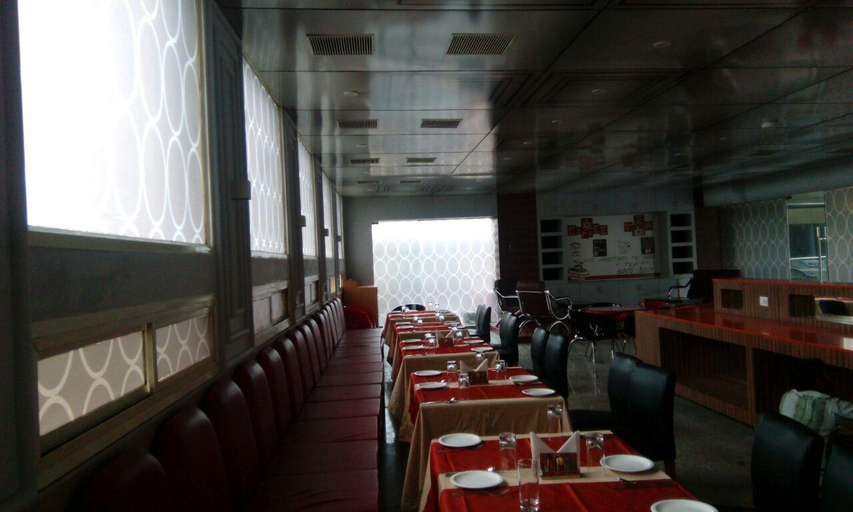 Food & Drinks 2, The Revanta Hotel, Lucknow