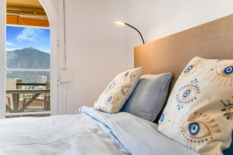 Bedroom 2, Two Bedroom Sea View Apartment in Puerto Banus, Málaga