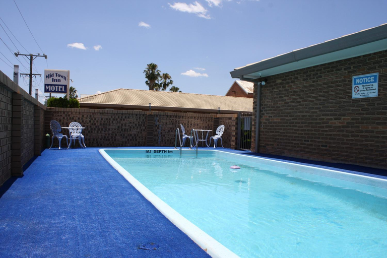 Sport & Beauty 2, Mid Town Inn, Narrabri