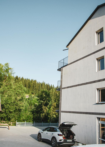 Others 3, D&T Hotel, Verkhovyns'kyi