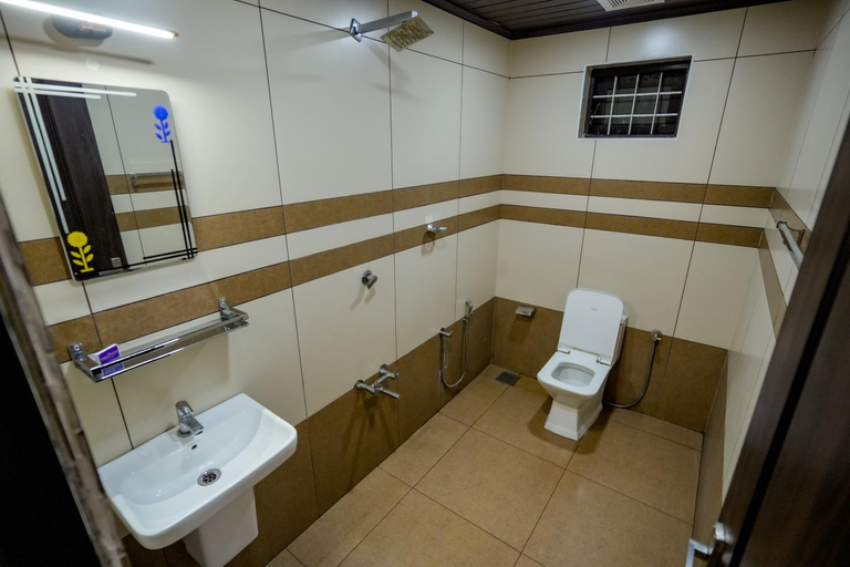 Bathroom 3, Athirappilly Ambady Resort, Thrissur
