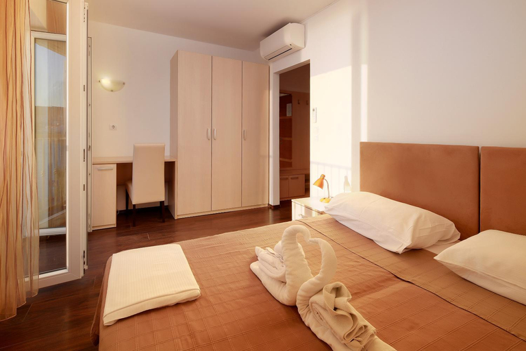 Bedroom 3, Pension Riviera-Silo, Dobrinj