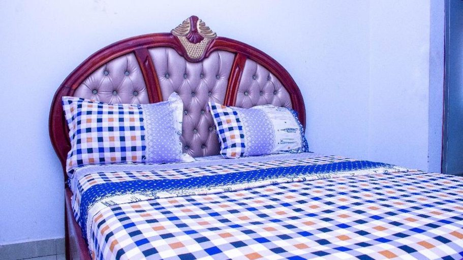 Bedroom 4, Hotel mimaro, Mefou et Akono