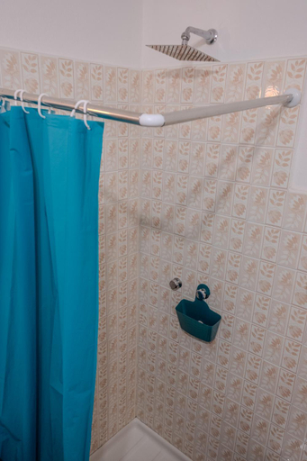 Bathroom 5, Baita della Diga Valgoglio, Bergamo