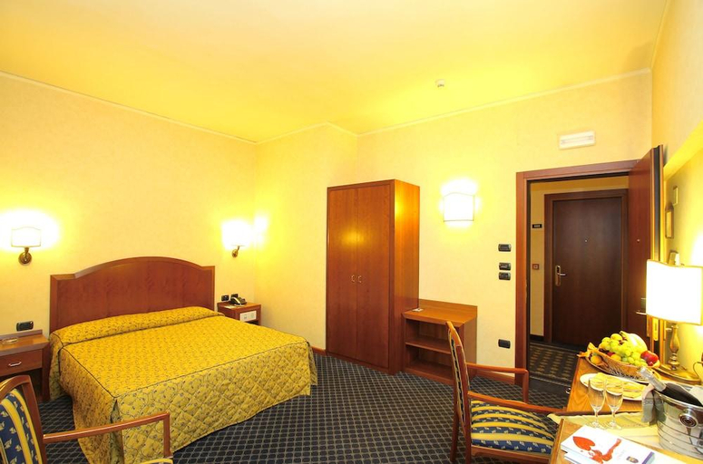 Bedroom 3, Hotel Garden Terni, Terni