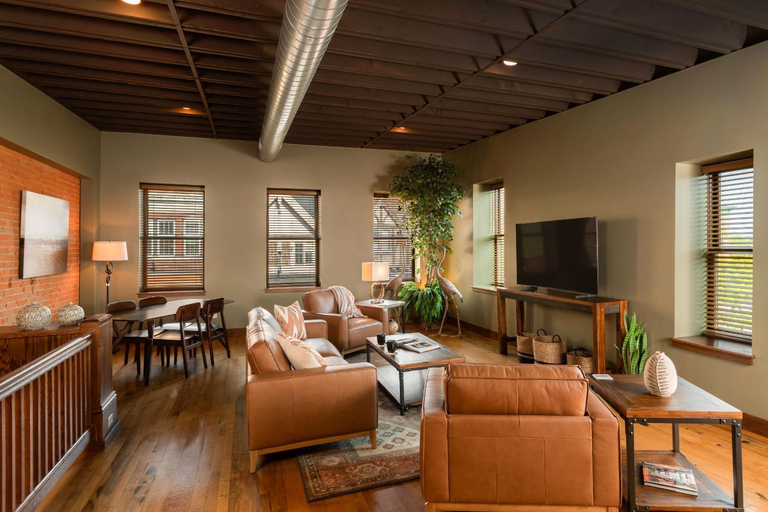 Others 4, 3rd Street Lofts, Marathon