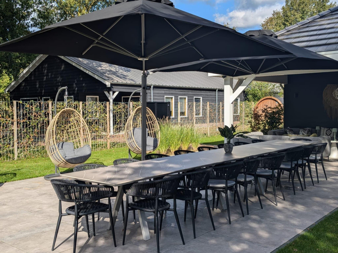Food & Drinks 4, Villa in Brabant with Spa and Sauna, Oirschot